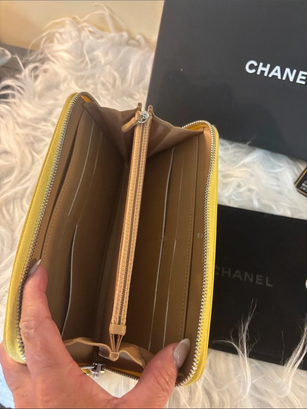 CHANEL Timeless CC Lambskin Zippy Wallet
